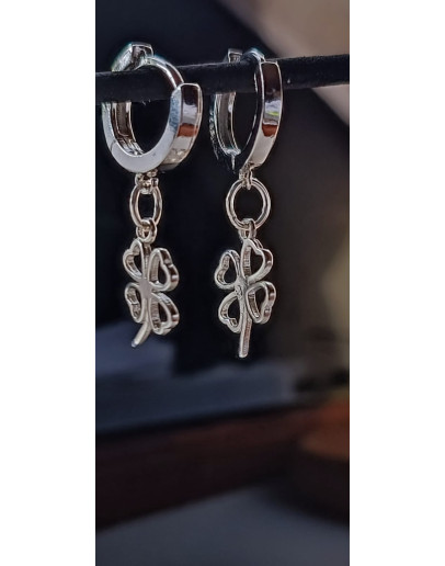 Sudraba auskari ar āboliņa ziedlapiņām(925)